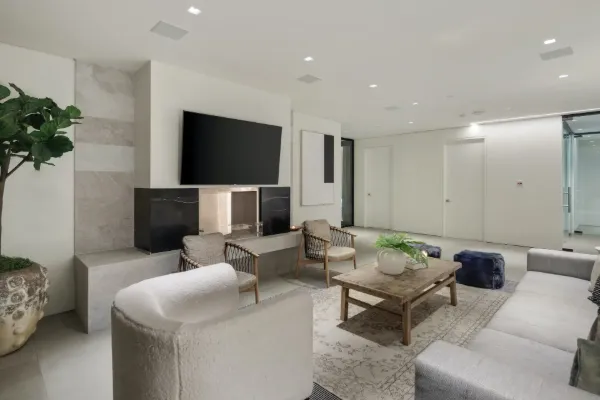 Carrara Treatment Los Angeles Gallery