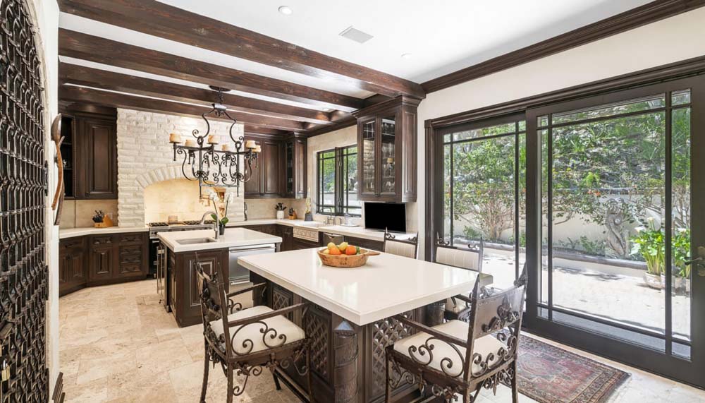 The Beach Cottage at Seasons in Malibu Gallery