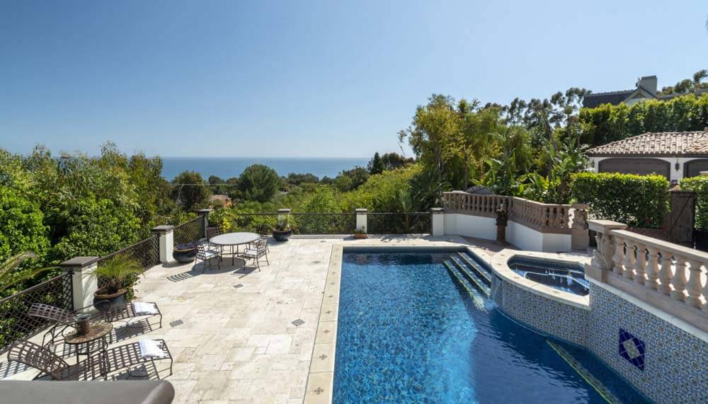 The Beach Cottage at Seasons in Malibu Gallery