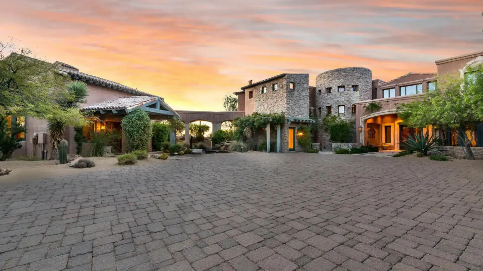 The Hope House Scottsdale Gallery 2