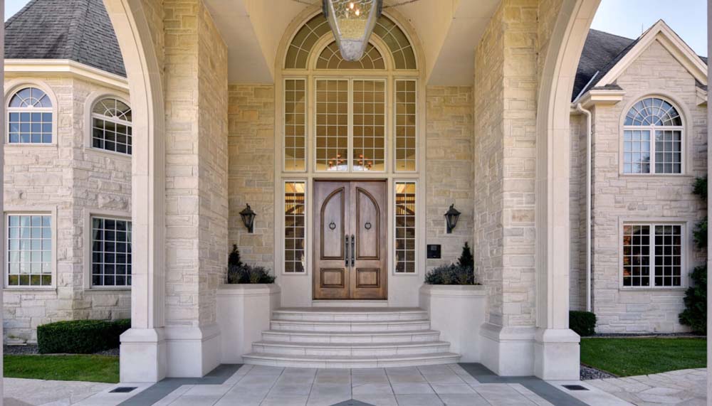 The Manor Gallery 2
